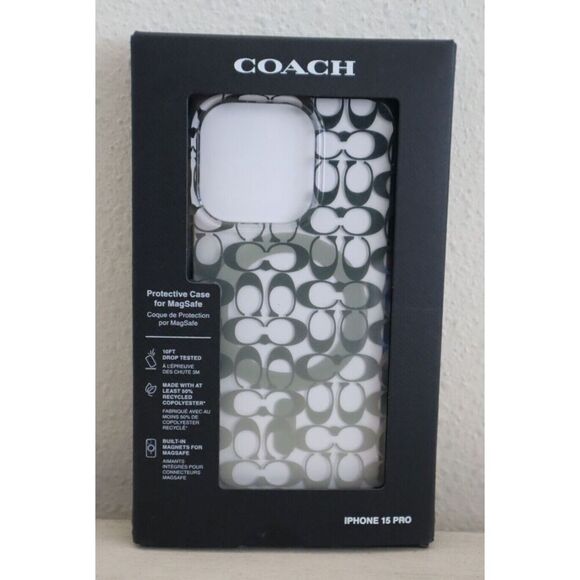 Coach CH052532 Signature C Ombré MagSafe - iPhone 15 Pro, Deep Forest - Picture 1 of 4